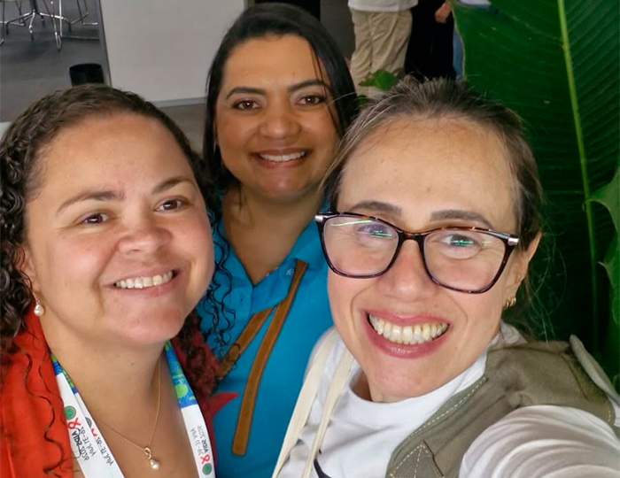 Integrantes da Sociedade Civil durante a 26ª Conferência Internacional de Aids 2026 reforçam a defesa do acesso universal às novas tecnologias de prevenção e tratamento do HIV.